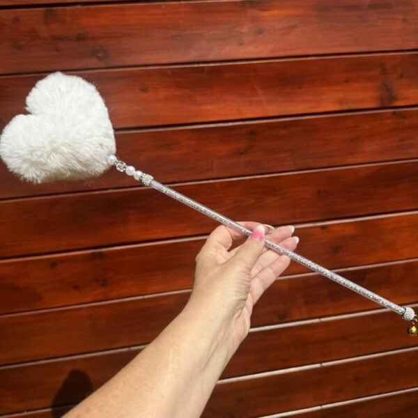 Luxury Heart Teaser Wand - Image 4
