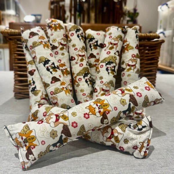 Lucky Catnip Pillow Cat Toy – Cat Print